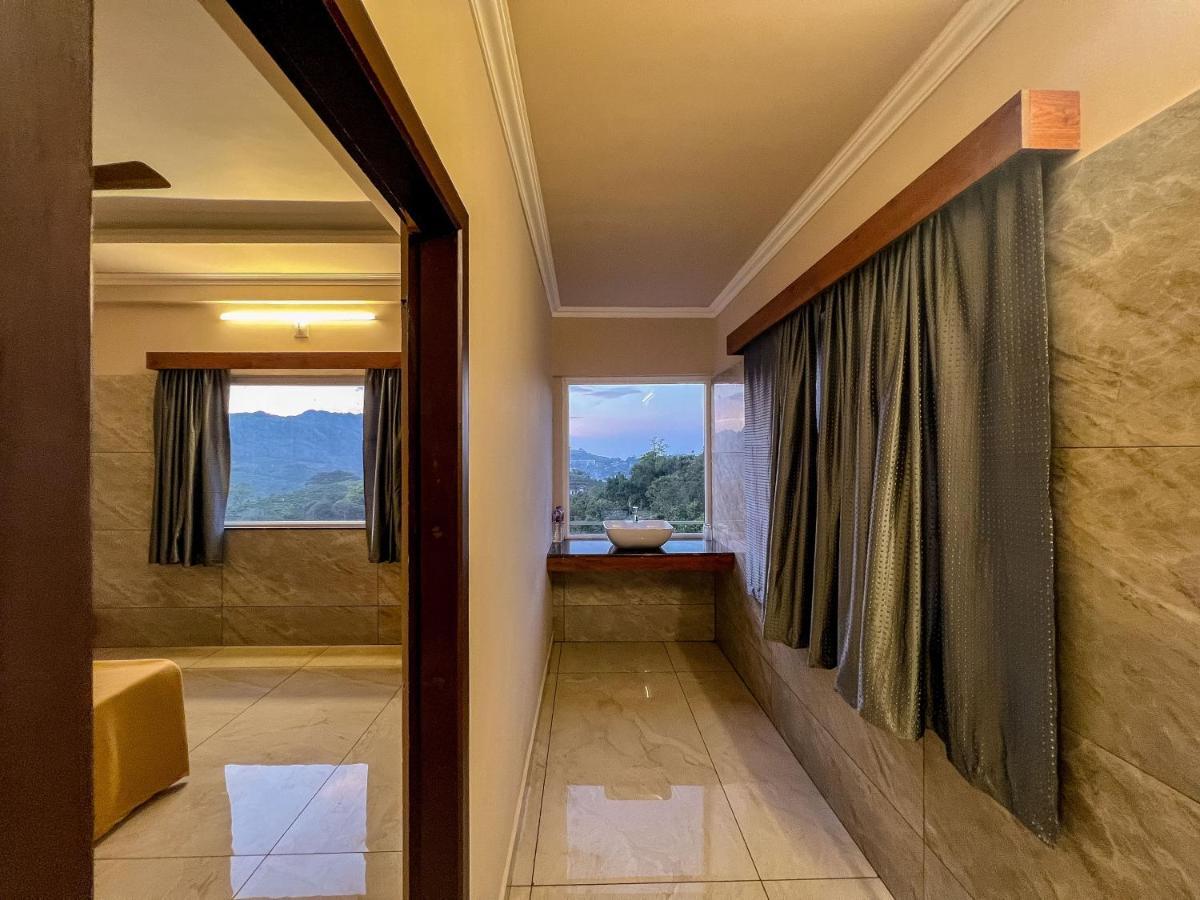 Green Palace Resort Vagamon Exteriör bild